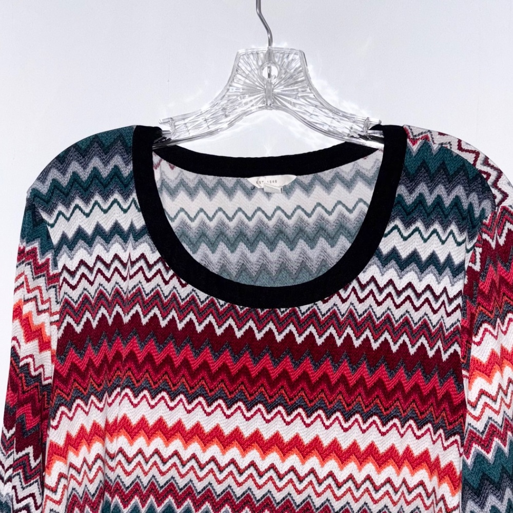 Cato 3/4 Sleeve Abstract Blouse - Picture 3 of 8